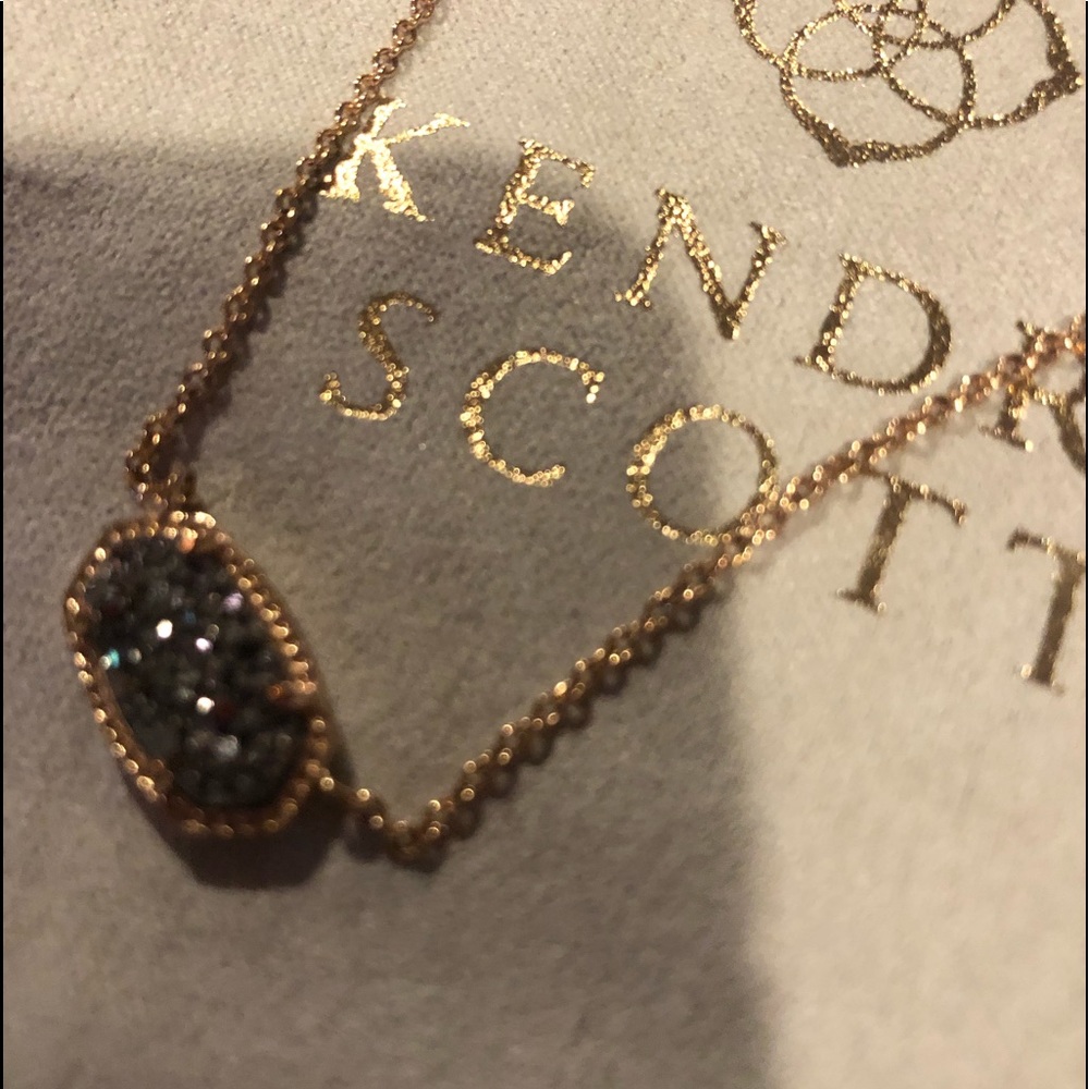 Kendra Scott Rosegold necklace